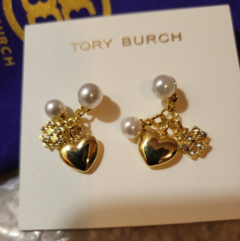 Tory Burch gold-tone earrings Faux pearl stud, heart - Picture 2 of 6